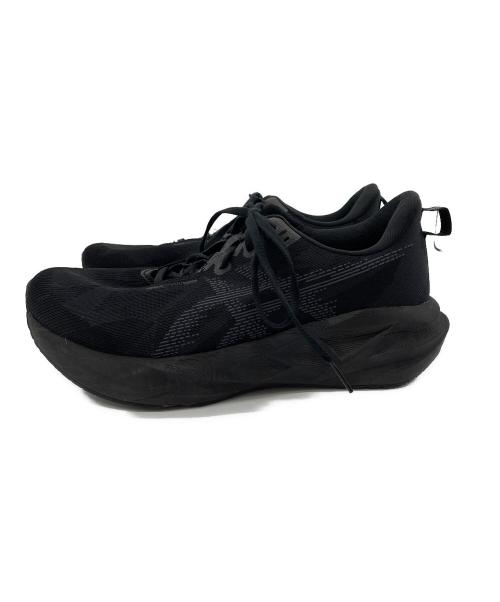 asics（アシックス）asics (アシックス) スニーカー ブラック サイズ:28の古着・服飾アイテム