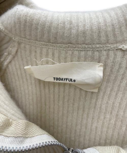 TODAYFUL（トゥデイフル）TODAYFUL (トゥデイフル) 厚手ニット ベージュ サイズ:Freeの古着・服飾アイテム