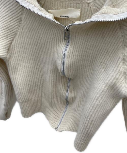 TODAYFUL（トゥデイフル）TODAYFUL (トゥデイフル) 厚手ニット ベージュ サイズ:Freeの古着・服飾アイテム