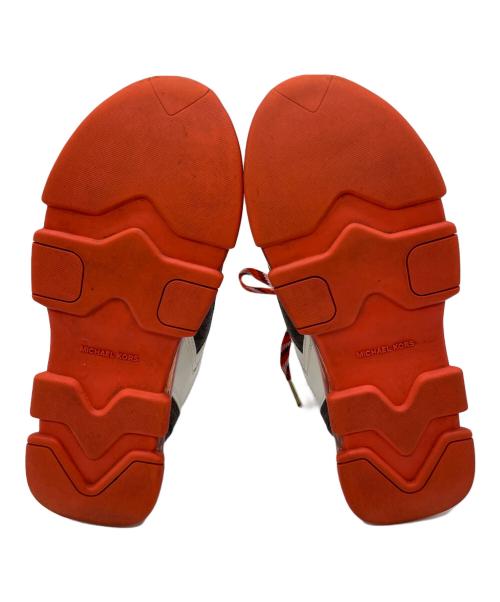 MICHAEL KORS（マイケル・コース）MICHAEL KORS (マイケル・コース) スニーカー ホワイト×ブラウン×オレンジ サイズ:24cmの古着・服飾アイテム