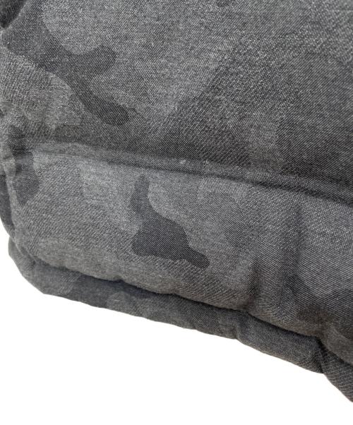 BLACK LABEL CRESTBRIDGE（ブラックレーベル クレストブリッジ）BLACK LABEL CRESTBRIDGE (ブラックレーベル クレストブリッジ) ダウンジャケット グレー サイズ:Mの古着・服飾アイテム