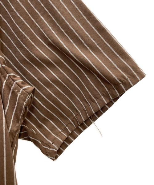 NEIGHBORHOOD（ネイバーフッド）NEIGHBORHOOD (ネイバーフッド) 半袖シャツ ブラウン サイズ:Sの古着・服飾アイテム