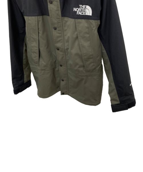 THE NORTH FACE（ザ ノース フェイス）THE NORTH FACE (ザ ノース フェイス) マウンテンライトジャケット カーキ×ブラック サイズ:Sの古着・服飾アイテム