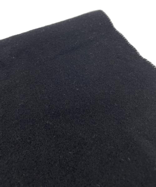 Vivienne Westwood（ヴィヴィアンウエストウッド）Vivienne Westwood (ヴィヴィアンウエストウッド) マフラー ブラックの古着・服飾アイテム