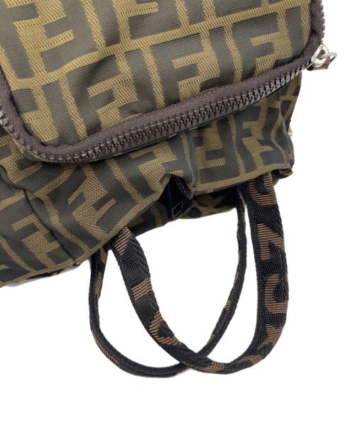 FENDI（フェンディ）FENDI (フェンディ) ショルダーバッグ ブラウンの古着・服飾アイテム