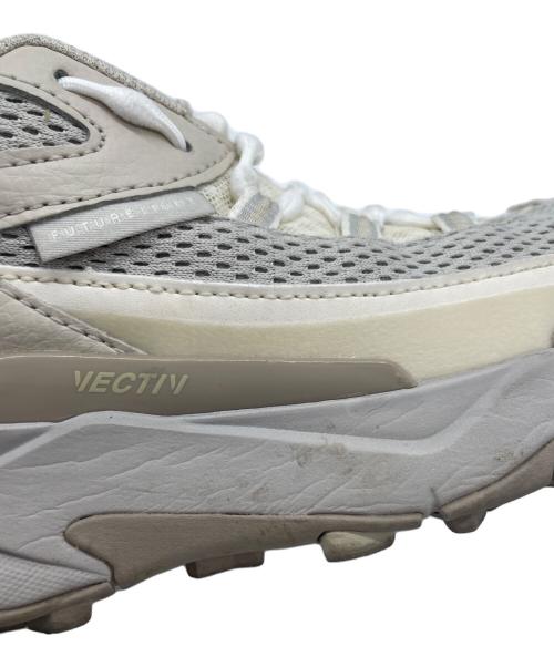 THE NORTH FACE（ザ ノース フェイス）THE NORTH FACE (ザ ノース フェイス) スニーカー ベージュ サイズ:23.5の古着・服飾アイテム