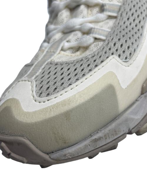 THE NORTH FACE（ザ ノース フェイス）THE NORTH FACE (ザ ノース フェイス) スニーカー ベージュ サイズ:23.5の古着・服飾アイテム