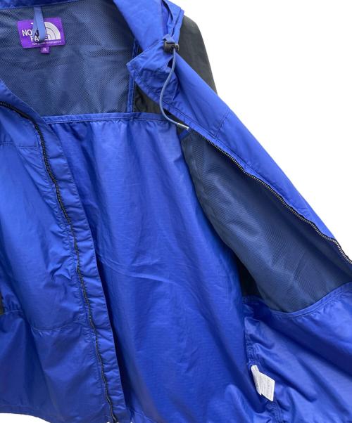 THE NORTHFACE PURPLELABEL（ザ・ノースフェイス パープルレーベル）THE NORTHFACE PURPLELABEL (ザ・ノースフェイス パープルレーベル) マウンテンウィンドパーカー ブルー×ブラック サイズ:XLの古着・服飾アイテム