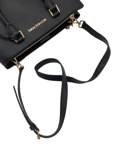 MICHAEL KORS（マイケル・コース）MICHAEL KORS (マイケル・コース) 2WAYショルダーバッグ ブラックの古着・服飾アイテム