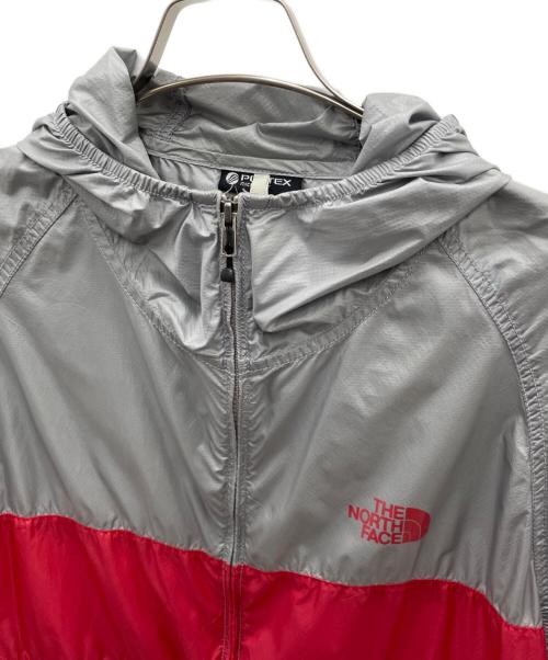 THE NORTHFACE PURPLELABEL（ザ・ノースフェイス パープルレーベル）THE NORTHFACE PURPLELABEL (ザ・ノースフェイス パープルレーベル) MOUNTAIN WIND PARKA グレー×レッド サイズ:Mの古着・服飾アイテム