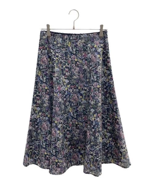AMACA（アマカ）AMACA (アマカ) LIBERTY (リバティ) ワイルドフラワーフレアスカート ネイビー サイズ:40の古着・服飾アイテム
