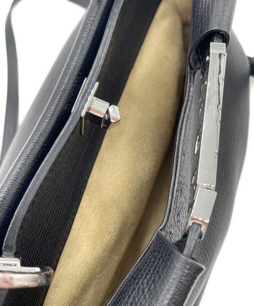 HUGO BOSS（ヒューゴ ボス）HUGO BOSS (ヒューゴ ボス) 2WAYショルダーバッグ ブラックの古着・服飾アイテム