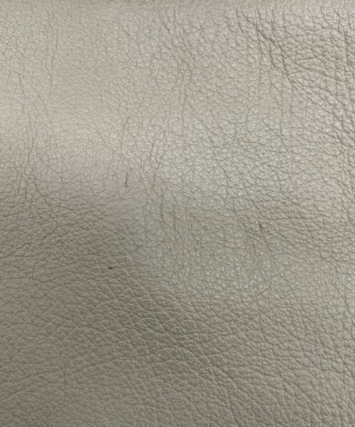 HUGO BOSS（ヒューゴ ボス）HUGO BOSS (ヒューゴ ボス) ショルダーバッグ ベージュの古着・服飾アイテム