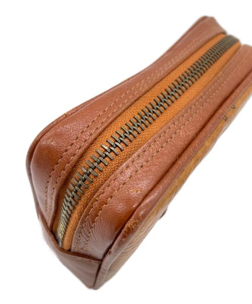 MCM（エムシーエム）MCM (エムシーエム) ポーチの古着・服飾アイテム