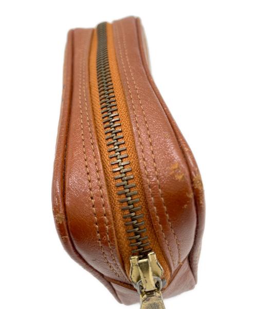 MCM（エムシーエム）MCM (エムシーエム) ポーチの古着・服飾アイテム