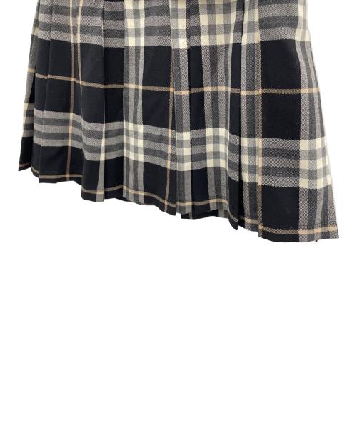 BURBERRY BLUE LABEL（バーバリー ブルー レーベル）BURBERRY BLUE LABEL (バーバリー ブルー レーベル) ノバチェックプリーツスカート ブラック サイズ:36の古着・服飾アイテム