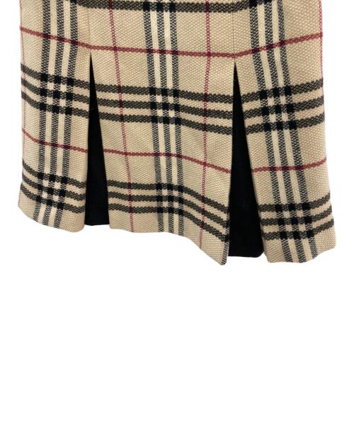 BURBERRY LONDON（バーバリーロンドン）BURBERRY LONDON (バーバリーロンドン) スカート ベージュ サイズ:36の古着・服飾アイテム