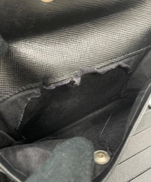 PRADA（プラダ）PRADA (プラダ) 2つ折り財布 ブラックの古着・服飾アイテム