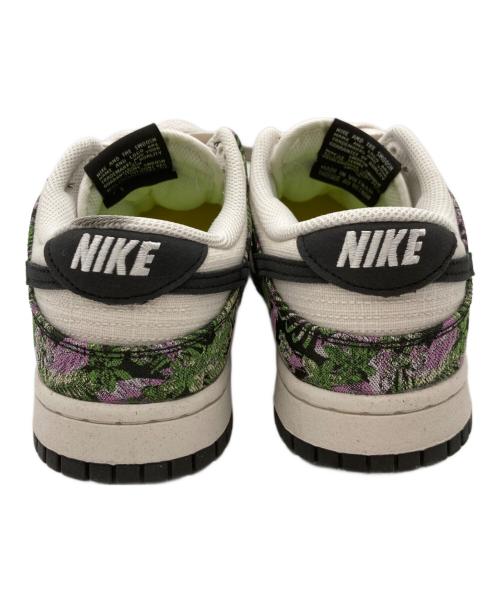 NIKE（ナイキ）NIKE (ナイキ) ローカットスニーカー アイボリー×グリーン サイズ:27の古着・服飾アイテム