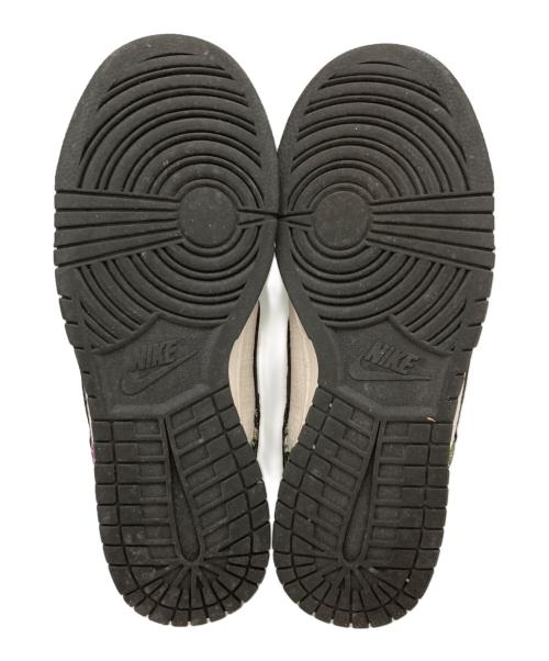 NIKE（ナイキ）NIKE (ナイキ) ローカットスニーカー アイボリー×グリーン サイズ:27の古着・服飾アイテム