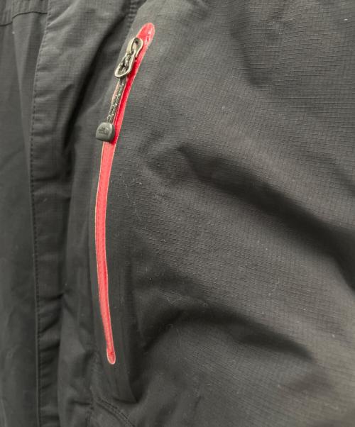 THE NORTH FACE（ザ ノース フェイス）THE NORTH FACE (ザ ノース フェイス) ZEUS TRICLIMATE JACKET ブラック×レッド サイズ:XLの古着・服飾アイテム