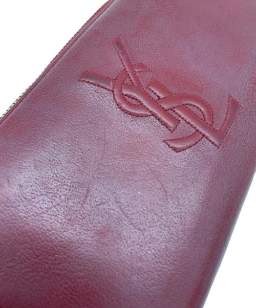Yves Saint Laurent（イヴサンローラン）Yves Saint Laurent (イヴサンローラン) ラウンドファスナー長財布 レッドの古着・服飾アイテム