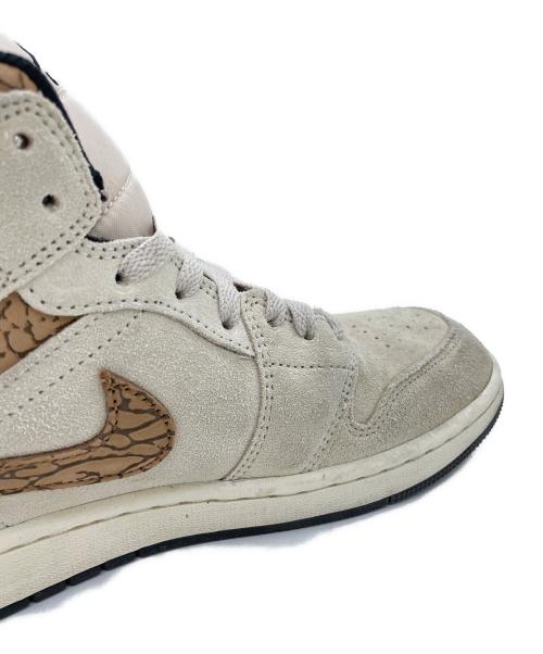 NIKE（ナイキ）NIKE (ナイキ) AIR JORDAN 1 MID SE ベージュ サイズ:27.5の古着・服飾アイテム