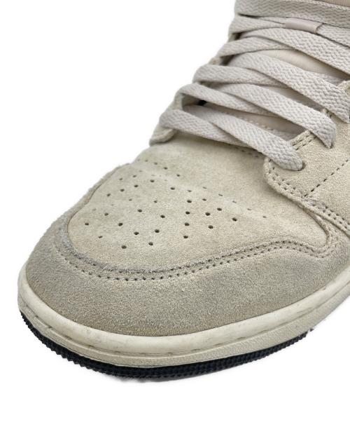 NIKE（ナイキ）NIKE (ナイキ) AIR JORDAN 1 MID SE ベージュ サイズ:27.5の古着・服飾アイテム