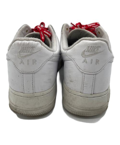 NIKE（ナイキ）NIKE (ナイキ) SUPREME (シュプリーム) スニーカー ホワイト サイズ:27の古着・服飾アイテム