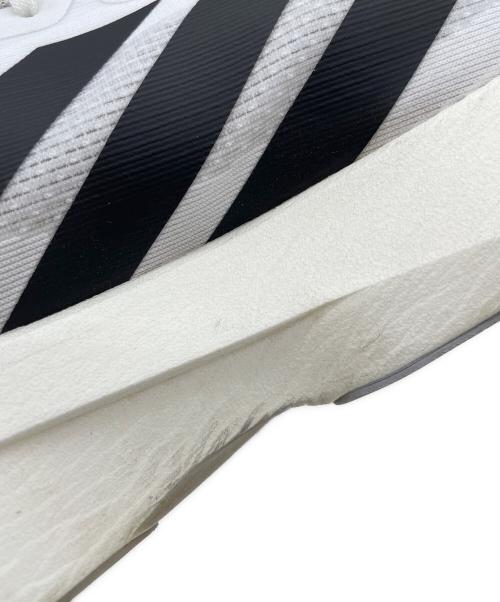 adidas（アディダス）adidas (アディダス) スニーカー ホワイト×ブラック サイズ:28の古着・服飾アイテム