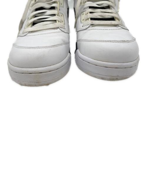 NIKE（ナイキ）NIKE (ナイキ) AIR JORDAN5 RETRO ホワイト サイズ:28cmの古着・服飾アイテム