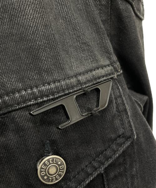 DIESEL（ディーゼル）DIESEL (ディーゼル) デニムジャケット ブラック サイズ:Mの古着・服飾アイテム
