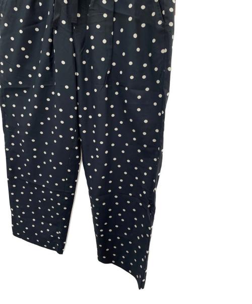 JOURNAL STANDARD relume（ジャーナルスタンダード レリューム）JOURNAL STANDARD relume (ジャーナルスタンダード レリューム) イージーパンツ ブラック サイズ:36 未使用品の古着・服飾アイテム