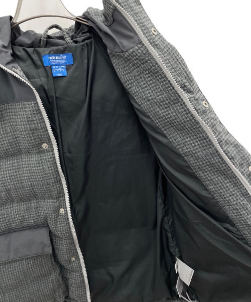 adidas Originals（アディダスオリジナル）adidas Originals (アディダスオリジナル) ダウンジャケット グレー サイズ:Mの古着・服飾アイテム