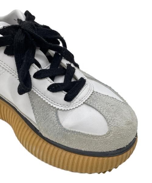 Onitsuka Tiger（オニツカタイガー）Onitsuka Tiger (オニツカタイガー) スニーカー ホワイト×グレー サイズ:22.5の古着・服飾アイテム