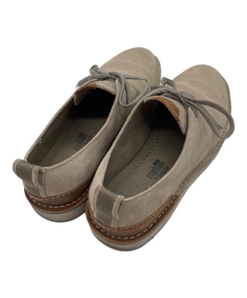 CLARKS（クラークス）CLARKS (クラークス) サンドスウェードシューズ ブラウン サイズ:28の古着・服飾アイテム