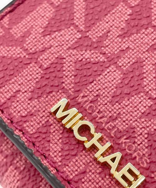 MICHAEL KORS（マイケル・コース）MICHAEL KORS (マイケル・コース) 3つ折り財布 ピンクの古着・服飾アイテム