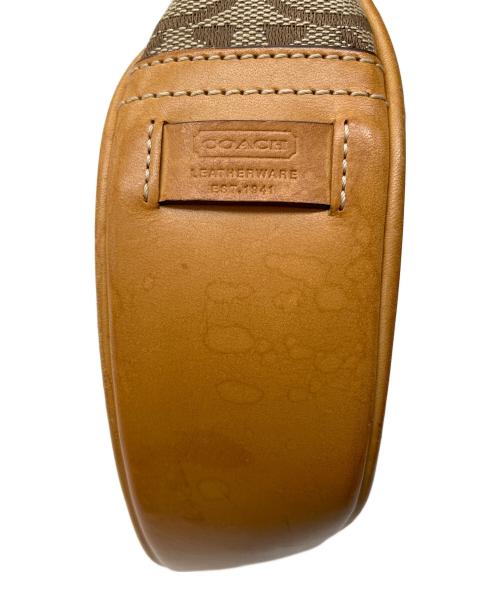 COACH（コーチ）COACH (コーチ) ショルダーバッグ ベージュの古着・服飾アイテム