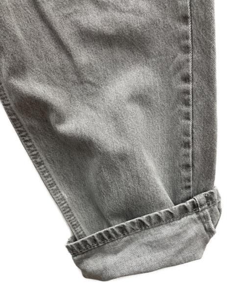 LEVI'S（リーバイス）LEVI'S (リーバイス) デニムパンツ グレー サイズ:34の古着・服飾アイテム