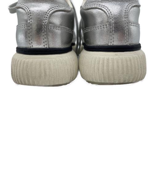 Onitsuka Tiger（オニツカタイガー）Onitsuka Tiger (オニツカタイガー) スニーカー シルバー サイズ:23.5cmの古着・服飾アイテム