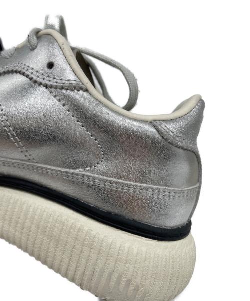 Onitsuka Tiger（オニツカタイガー）Onitsuka Tiger (オニツカタイガー) スニーカー シルバー サイズ:23.5cmの古着・服飾アイテム