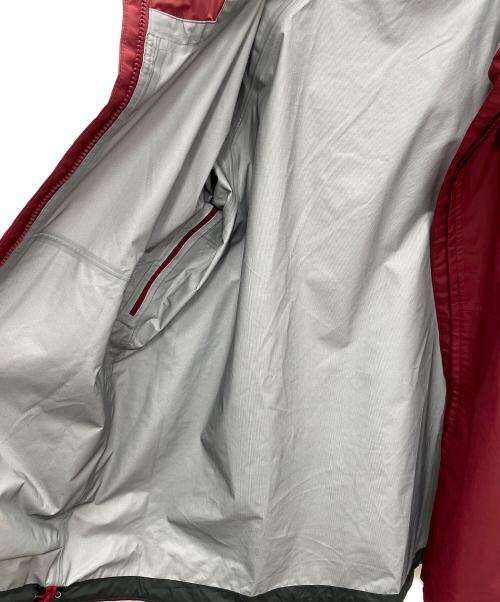 Patagonia（パタゴニア）Patagonia (パタゴニア) トレントシェル3Lレインジャケット レッド サイズ:Mの古着・服飾アイテム