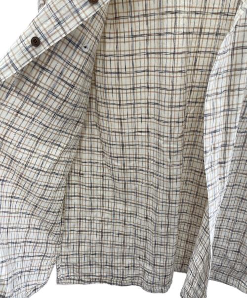 Patagonia（パタゴニア）Patagonia (パタゴニア) メンズ・バック・ステップ・シャツ ホワイト サイズ:Mの古着・服飾アイテム