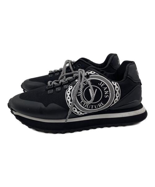 VERSACE JEANS COUTURE（ヴェルサーチ ジーンズクチュール）VERSACE JEANS COUTURE (ヴェルサーチ ジーンズクチュール) スニーカー ブラック サイズ:27.3cmの古着・服飾アイテム