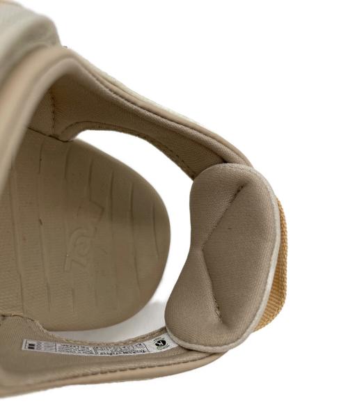 TEVA（テバ）TEVA (テバ) サンダル ベージュ サイズ:23.5cmの古着・服飾アイテム