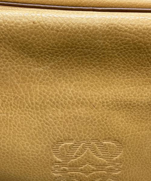 LOEWE（ロエベ）LOEWE (ロエベ) ショルダーバッグ ブラウンの古着・服飾アイテム