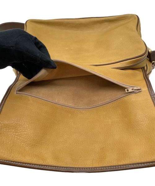 LOEWE（ロエベ）LOEWE (ロエベ) ショルダーバッグ ブラウンの古着・服飾アイテム