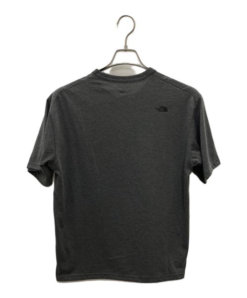 THE NORTH FACE（ザ ノース フェイス）THE NORTH FACE (ザ ノース フェイス) Tシャツ グレー サイズ:Mの古着・服飾アイテム