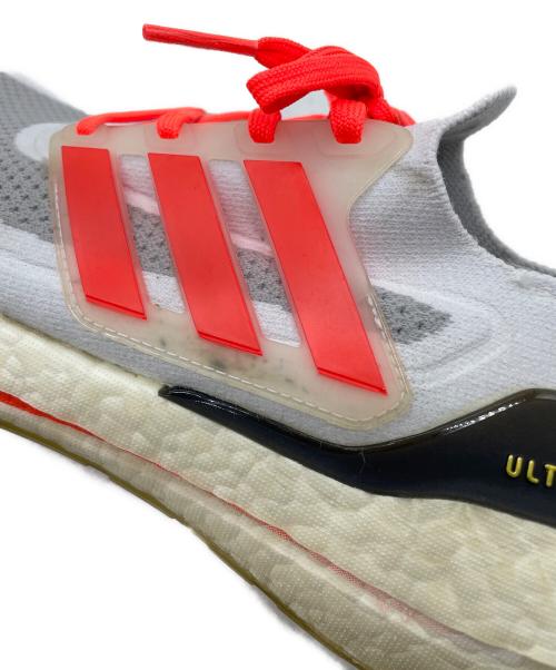 adidas（アディダス）adidas (アディダス) ランニングシューズ ホワイト サイズ:28の古着・服飾アイテム