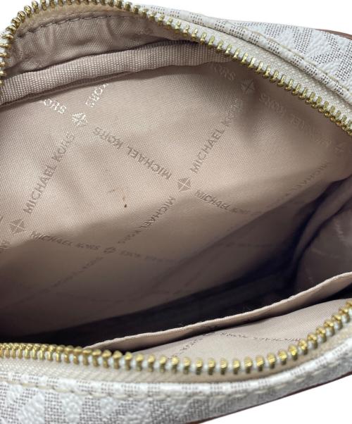 MICHAEL KORS（マイケルコース）MICHAEL KORS (マイケルコース) ショルダーバッグ ベージュの古着・服飾アイテム